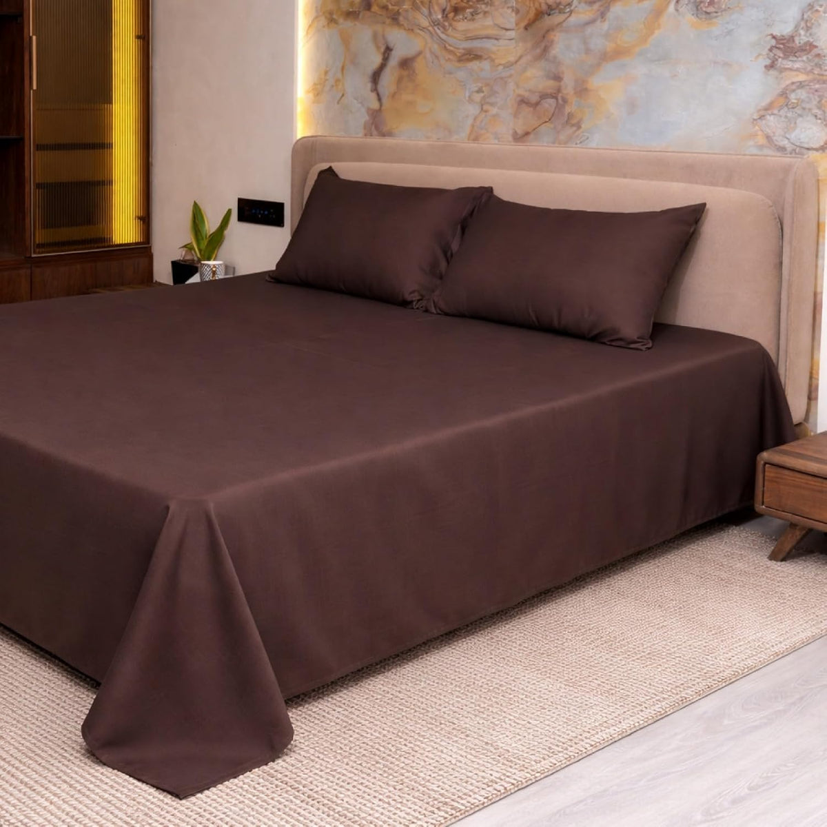 600 TC Cotton Rich Jacquard Bedsheet Set with Pillow Covers
