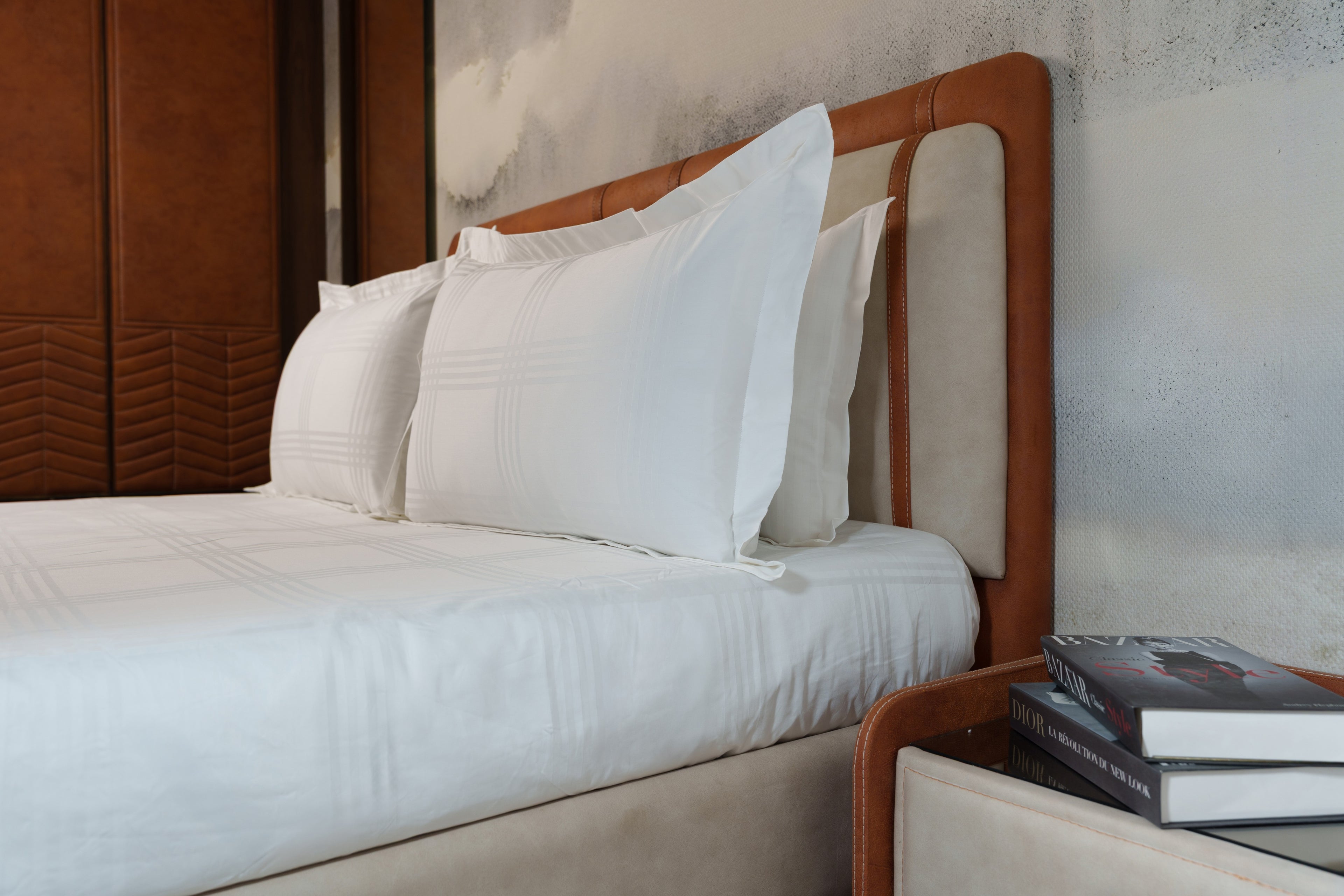 500TC Elegant Check Cotton Flat Bedsheet Set