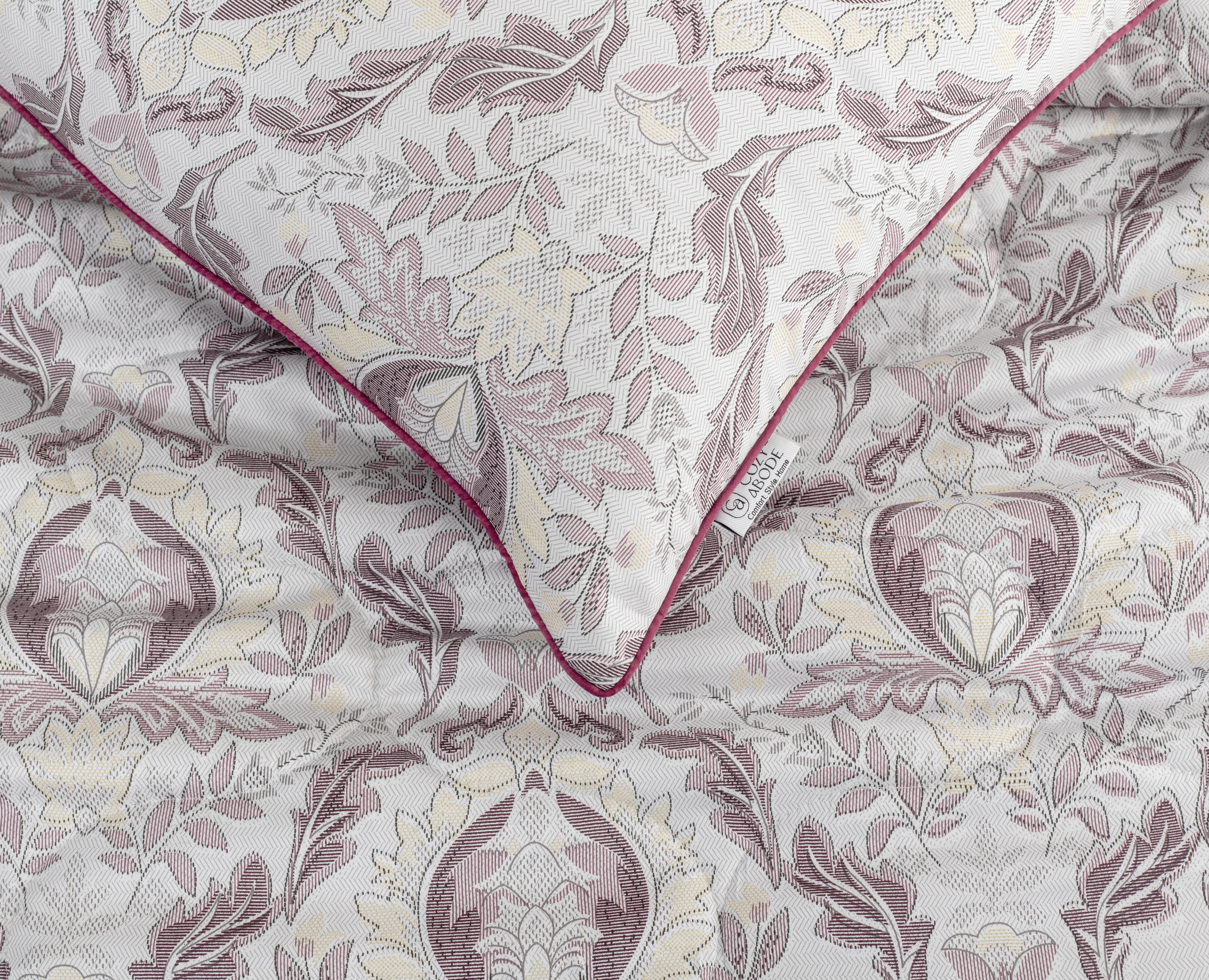 200TC Bamboo Damask Print Quilt Set